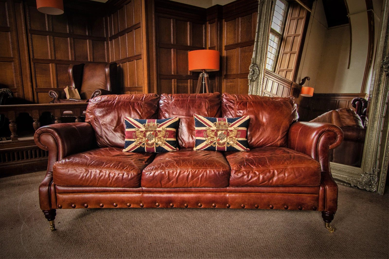 Victorian Style Chestnut Tan Antique Leather Chesterfield 3 Seat Stud Club Sofa