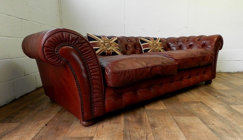 Victorian Style Tetrad Grand Blenheim Chestnut Brown Leather Chesterfield Sofa
