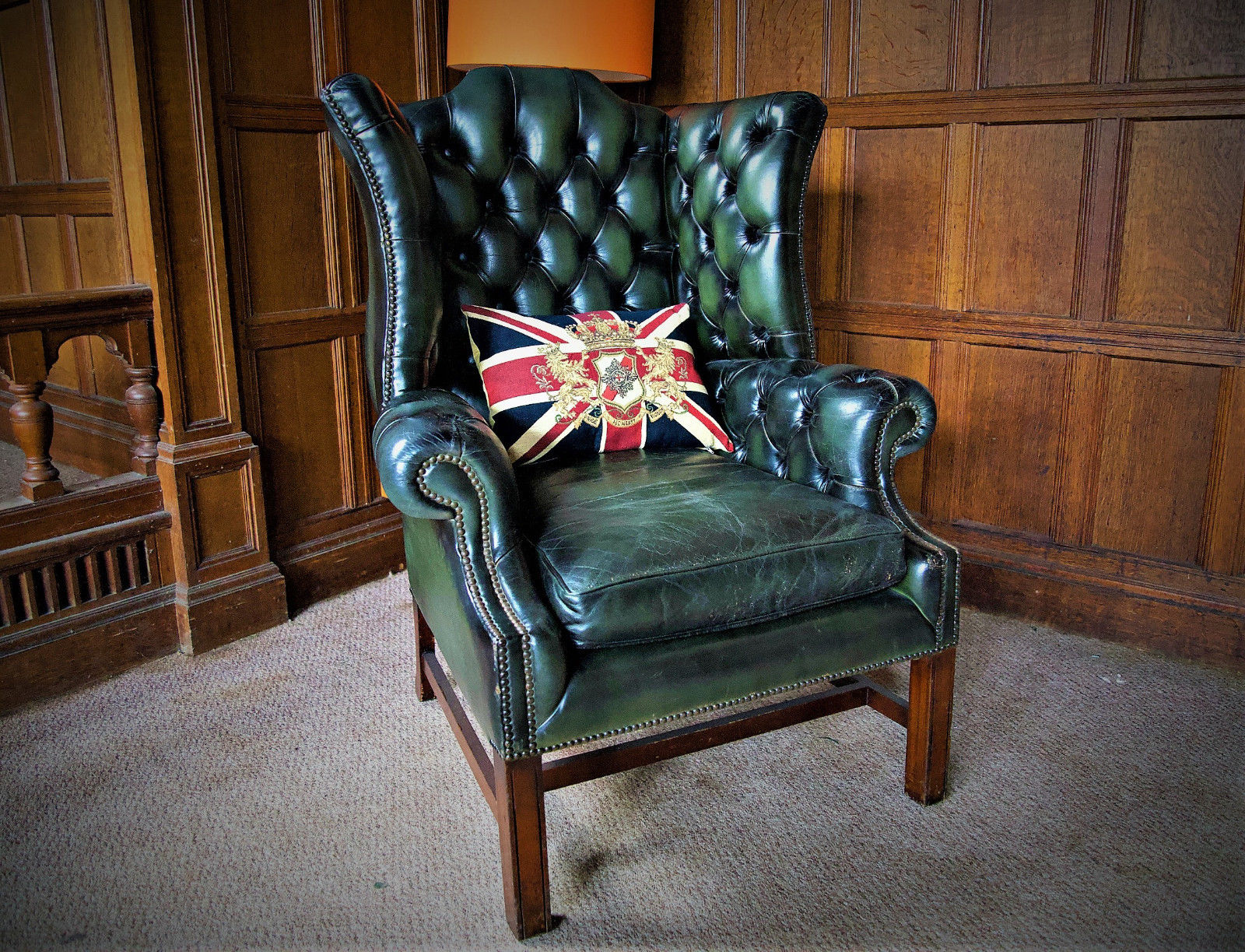 F50 1111 Georgian Antique Style Green, Green Leather Wingback Chair